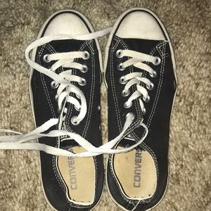 Black converse